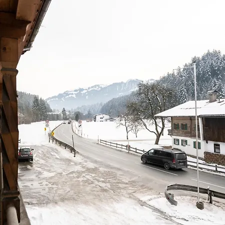 شقة Neuhaeusl Bei Kitzbuehel *