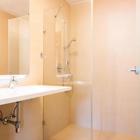 Neuhaeusl Bei Kitzbuehel * اوبرندورف ان تيرول